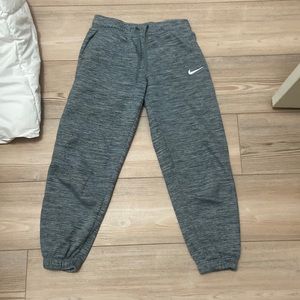 size 14 gray nike sweatpants
